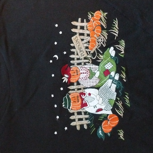 Basic Editions Fall, Halloween L/S T-shirt - Picture 2 of 3